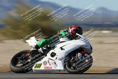 media/Jan-15-2026-Racers Edge (Thu) [[dfebeb70ab]]/3-B Group/Session 1 Turn 8/